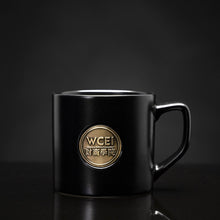 將圖片載入圖庫檢視器 WCEI 財商學院限量版能量黑金陶瓷杯
